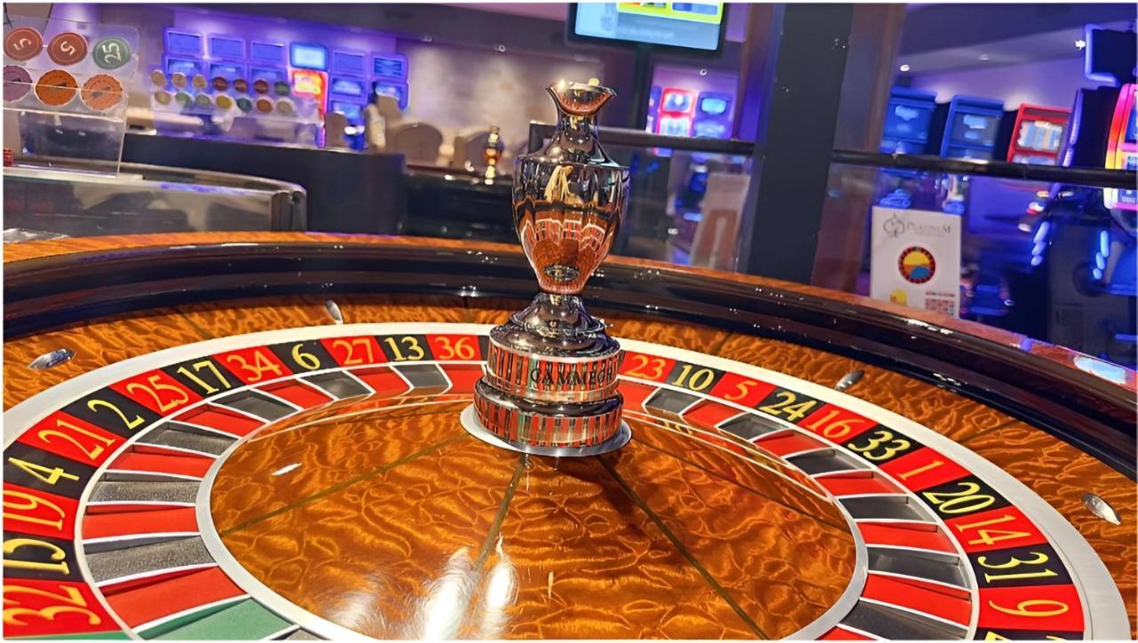 Platinum Hotel And Casino Bansko Extérieur photo