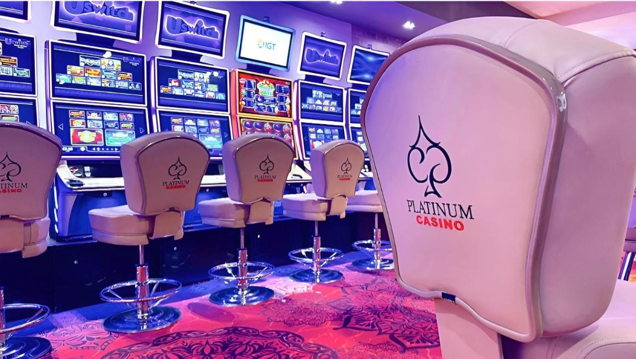 Platinum Hotel And Casino Bansko Extérieur photo