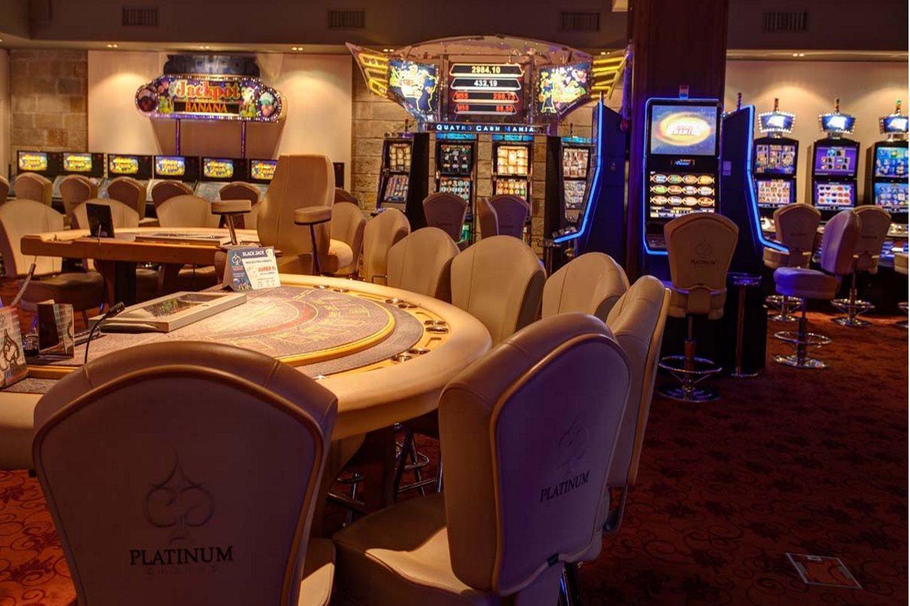Platinum Hotel And Casino Bansko Extérieur photo