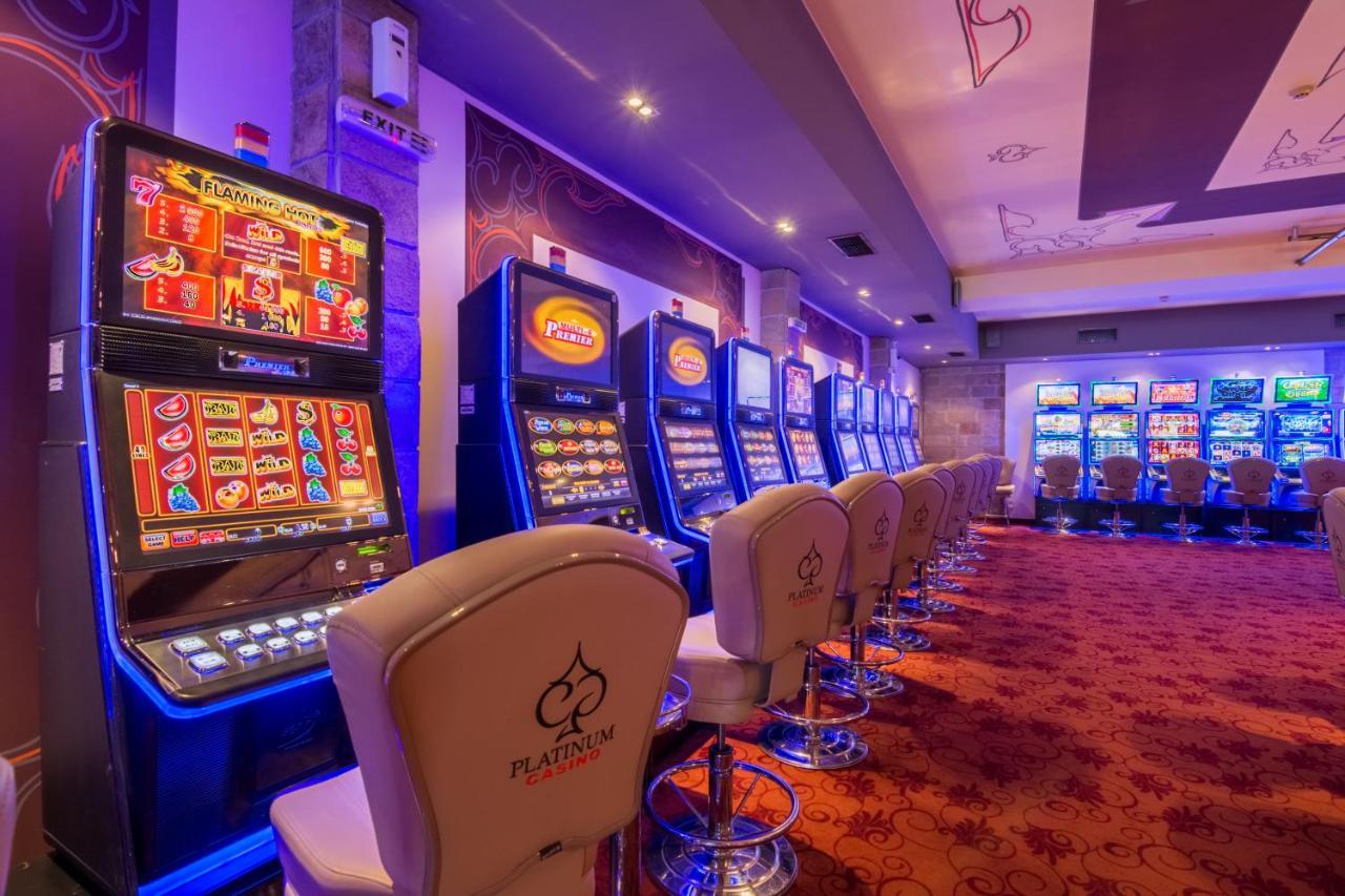 Platinum Hotel And Casino Bansko Extérieur photo